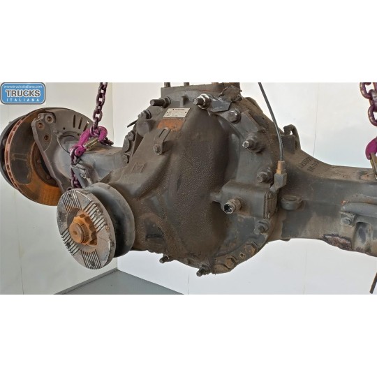 GRUPPO DIFFERENZIALE POSTERIORE VOLVO truck FM 9 usato