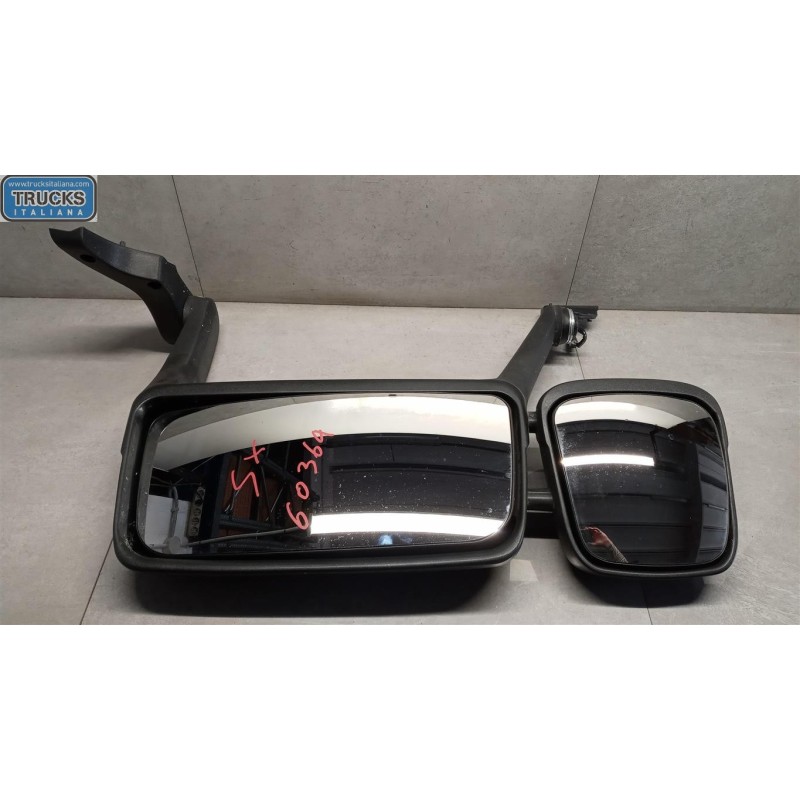 VOLVO truck LEFT ELETRIC REAR-VIEW MIRROR  VOLVO truck FM 9 used