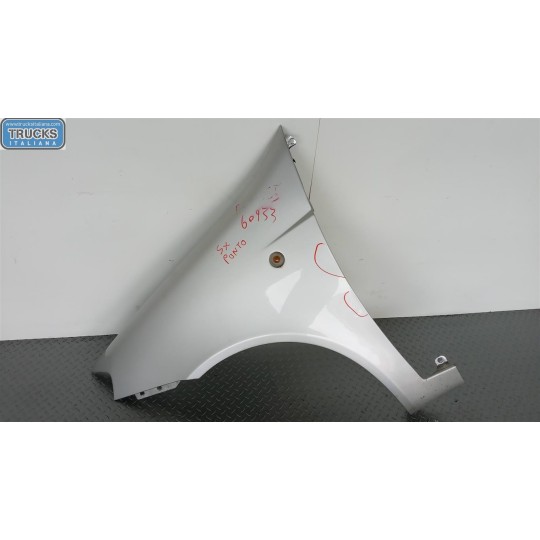 LEFT FRONT MUDGUARD  FIAT Punto 2003>2010 used