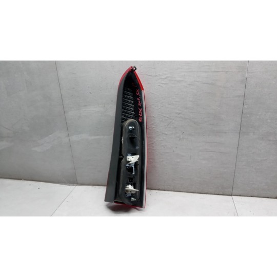 FARO POSTERIORE ESTERNO SINISTRO VOLVO V70 2005>2007 usato