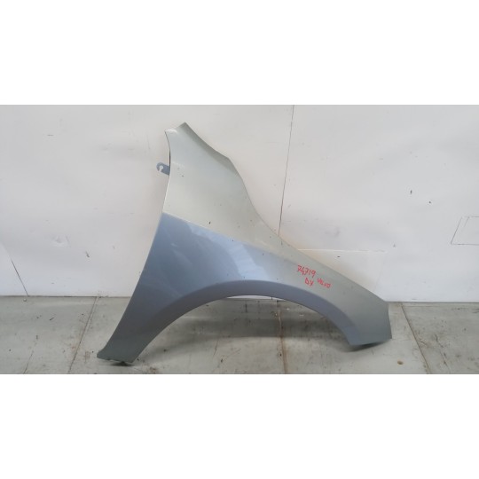 RIGHT FRONT MUDGUARD  VOLVO V60 2013>2018 used
