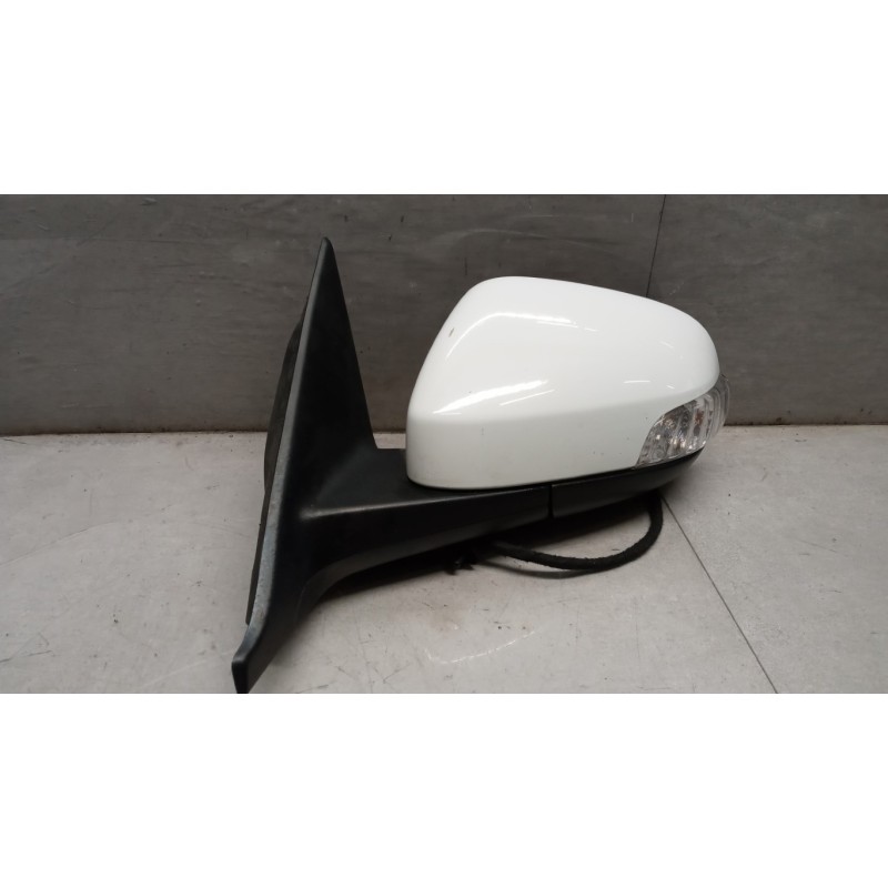 VOLVO RETROVISORE ELETTRICO SINISTRO VOLVO V50 usato