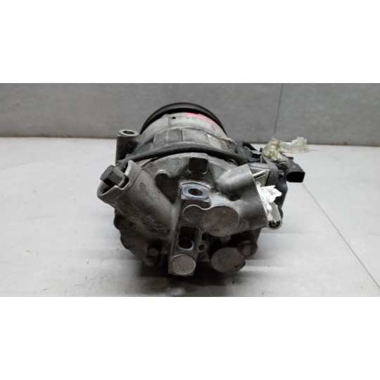 COMPRESSORE ARIA CONDIZIONATA VOLKSWAGEN Polo 2001>2005 usato