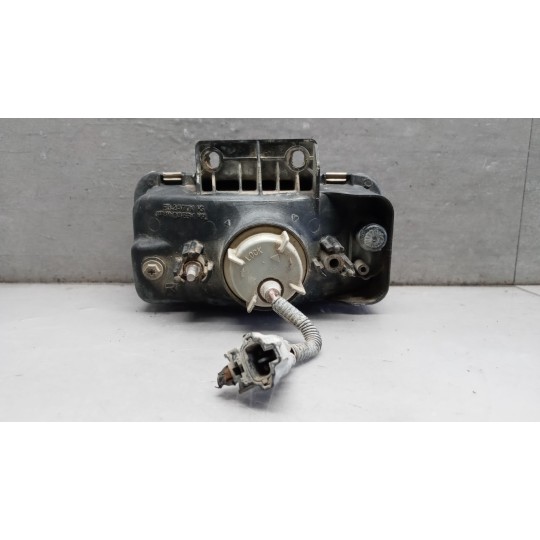 FENDINEBBIA DESTRO ISUZU N2R usato