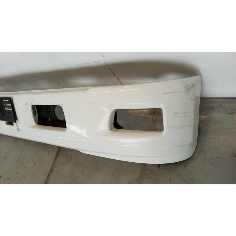 ISUZU PARAURTI ANTERIORE ISUZU N2R usato