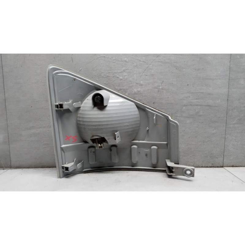 ISUZU LEFT FRONT INDICATORS ISUZU N2R used