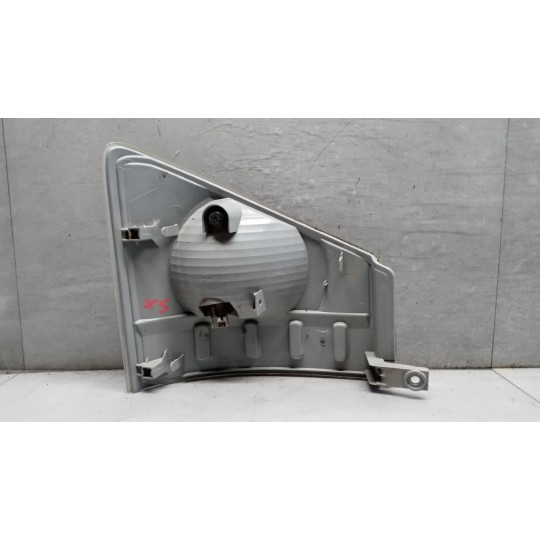 LEFT FRONT INDICATORS ISUZU N2R used