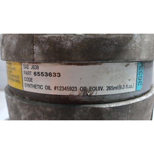 AIR CONDITIONER COMPRESSOR ISUZU N2R used