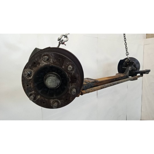 FRONT DRIVE AXLE ISUZU N2R used