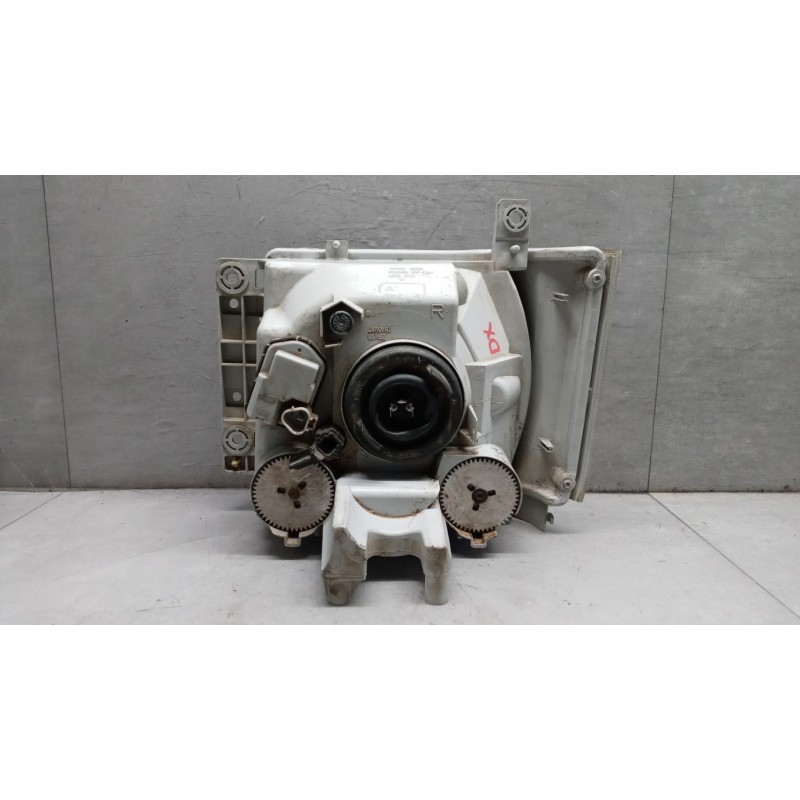 ISUZU FARO ANTERIORE DESTRO ISUZU N2R usato
