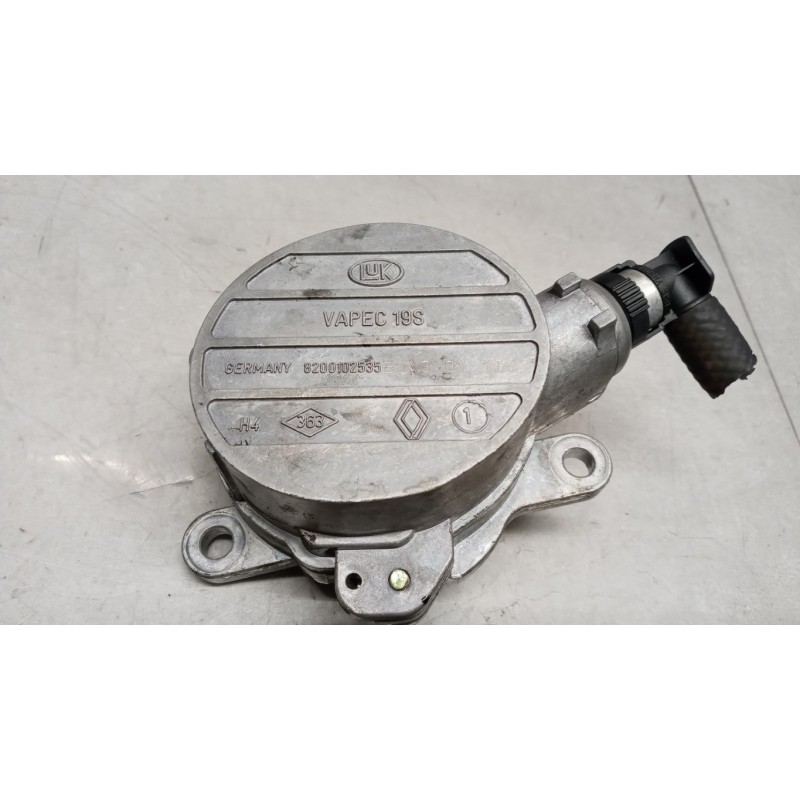 RENAULT van VACUUM PUMP RENAULT van Master 1998>2003 used
