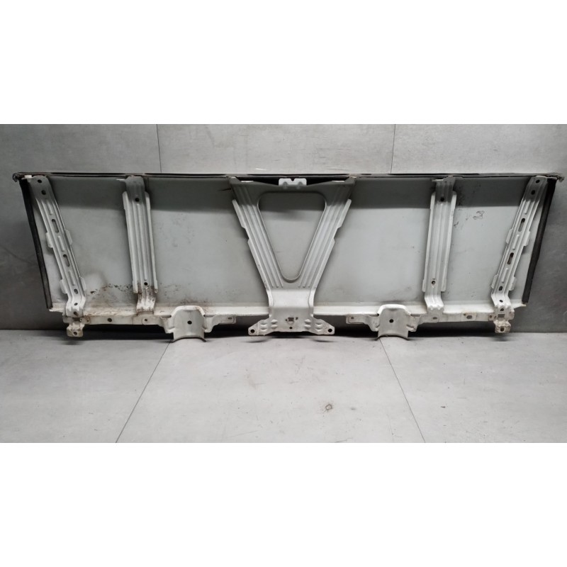 ISUZU MASCHERINE ISUZU N2R usato