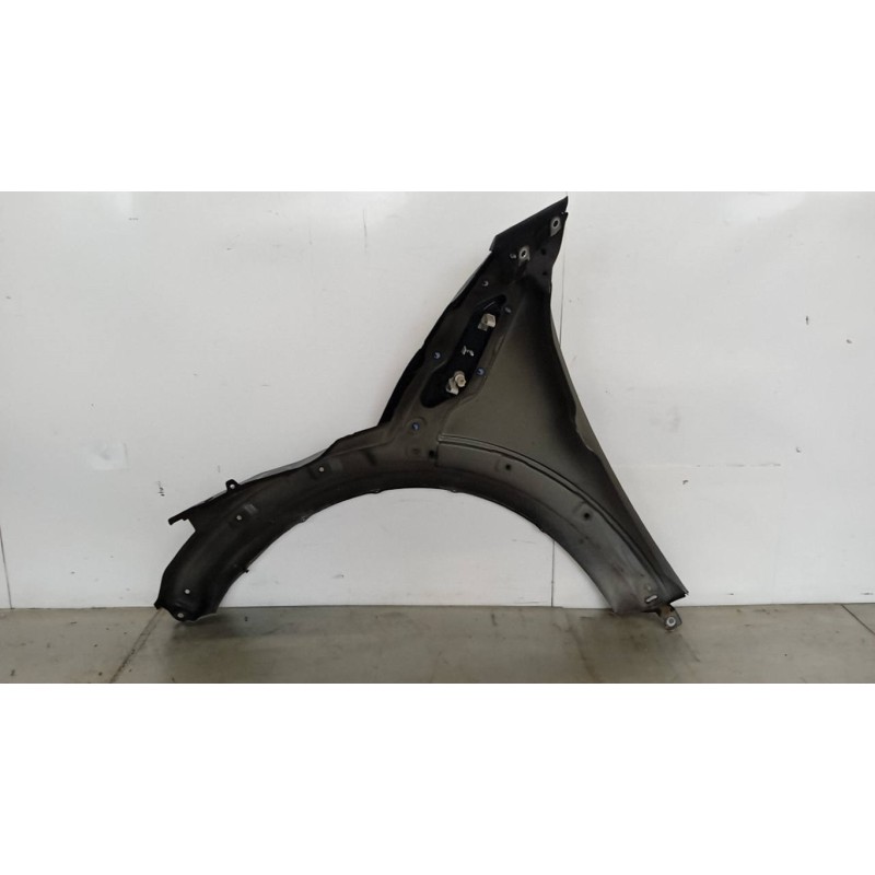 MINI RIGHT FRONT MUDGUARD  MINI R60  Countryman 2014>2017 used