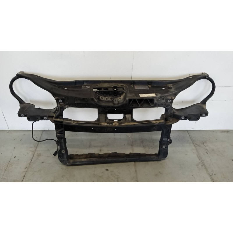 VOLKSWAGEN RIVESTIMENTO ANTERIORE COMPLETO VOLKSWAGEN Polo 2001>2005 usato