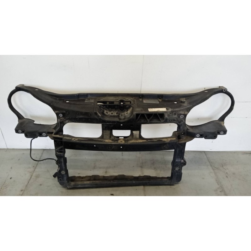 VOLKSWAGEN RIVESTIMENTO ANTERIORE COMPLETO VOLKSWAGEN Polo 2001>2005 usato