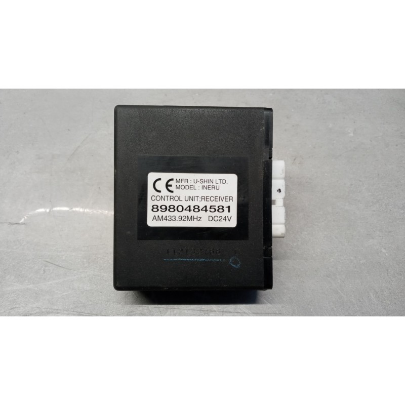 ISUZU CENTRALINE VARIE A ISUZU N2R usato