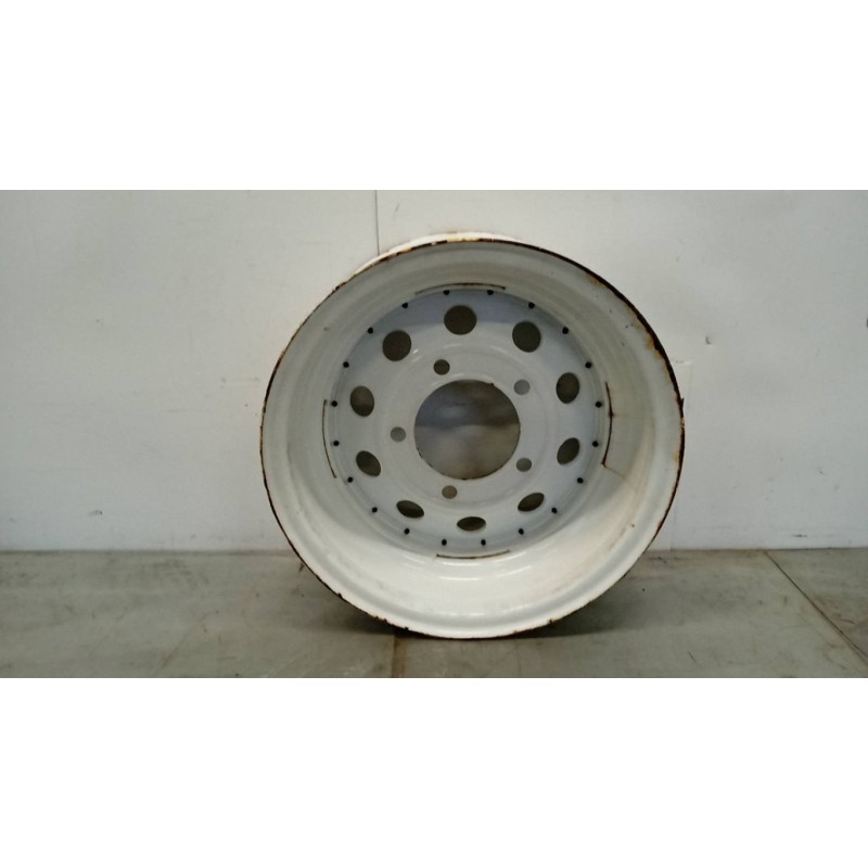 NISSAN CERCHIO RUOTA IN FERRO NISSAN Patrol 1981>1989 usato
