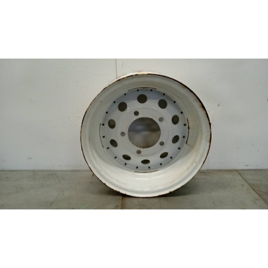 CERCHIO RUOTA IN FERRO NISSAN Patrol 1981>1989 usato