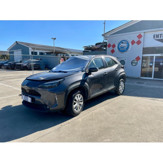TOYOTA YARIS CROSS 1.5h ACTIVE E-CVT HEV