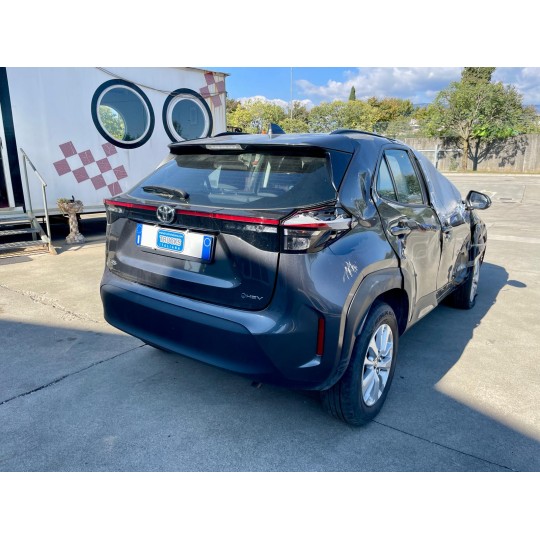TOYOTA YARIS CROSS 1.5h ACTIVE E-CVT HEV