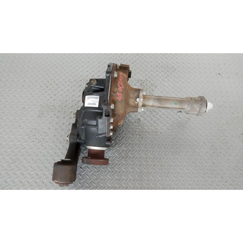 LAND ROVER FRONT DIFFERENTIAL  LAND ROVER Discovery  2004>2009 used