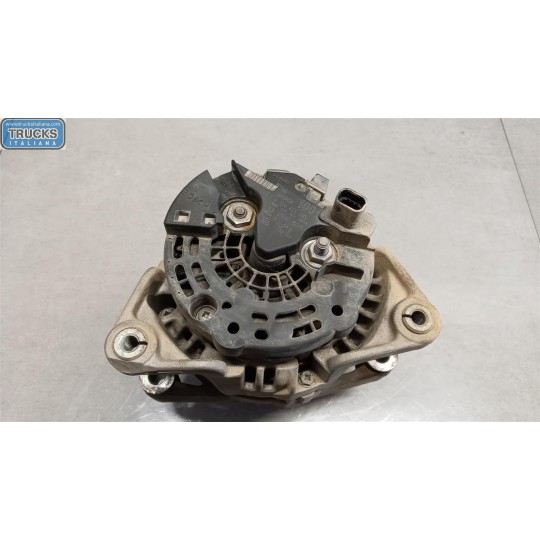 ALTERNATORE OPEL Meriva B 2010>2014 usato