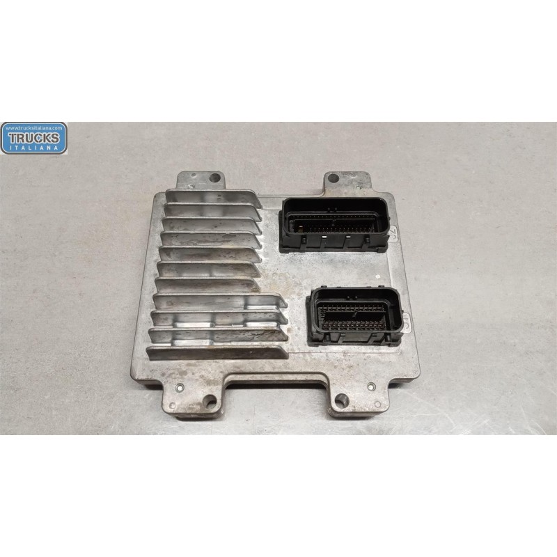 OPEL CENTRALINA MOTORE OPEL Meriva B 2010>2014 usato