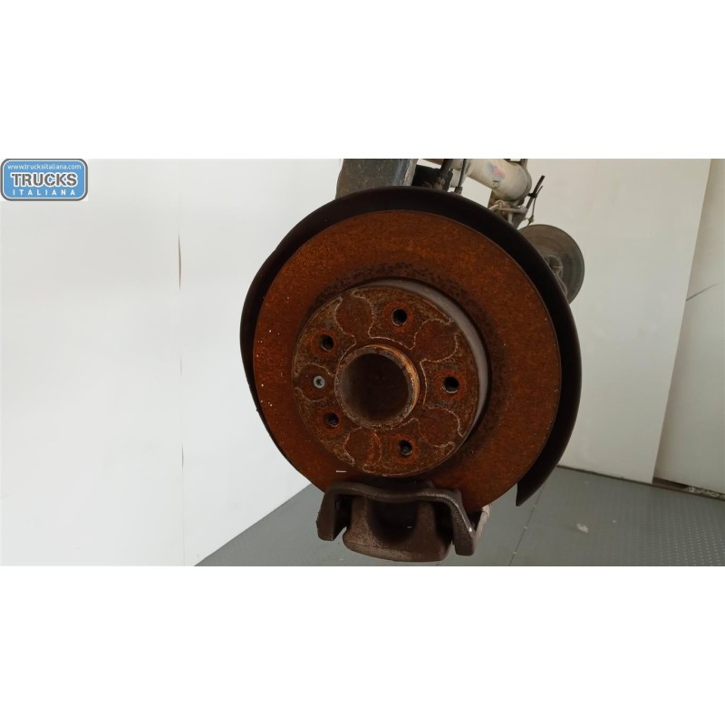 OPEL ASSALE POSTERIORE OPEL Meriva B 2010>2014 usato