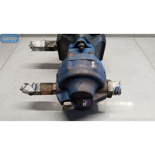 POMPA IDRAULICA IVECO EUROTECH usato