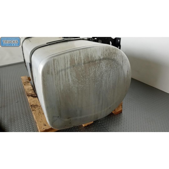 SERBATOIO CARBURANTE RENAULT truck T 2014> usato