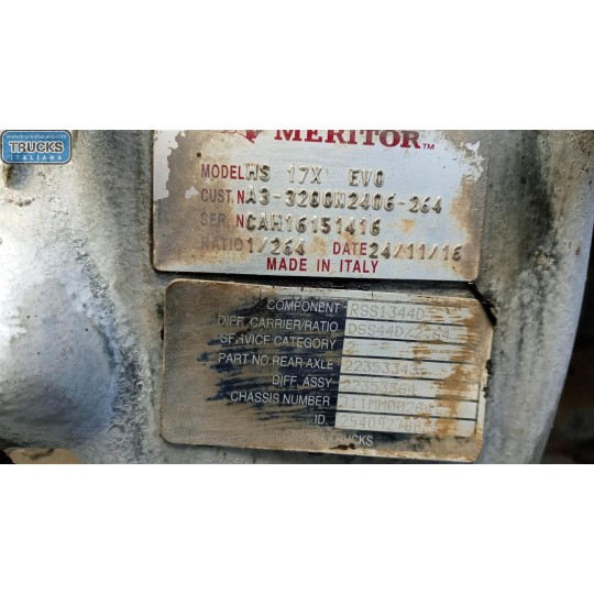 ASSALE POSTERIORE RENAULT truck T 2014> usato