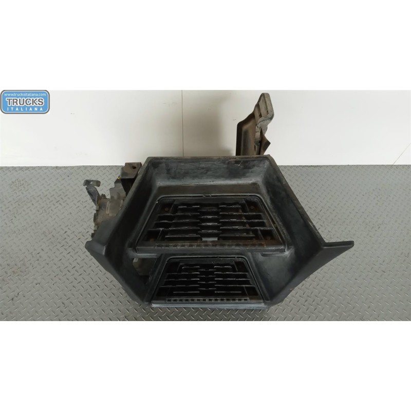 RENAULT truck FOOT UP LEFT  RENAULT truck T 2014> used