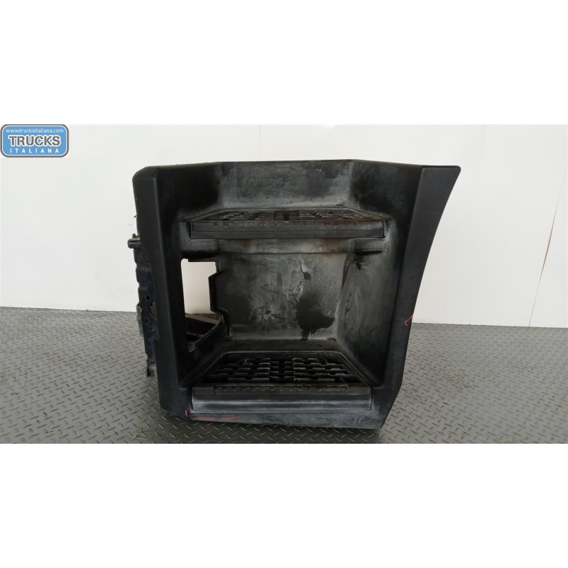 RENAULT truck FOOT UP LEFT  RENAULT truck T 2014> used