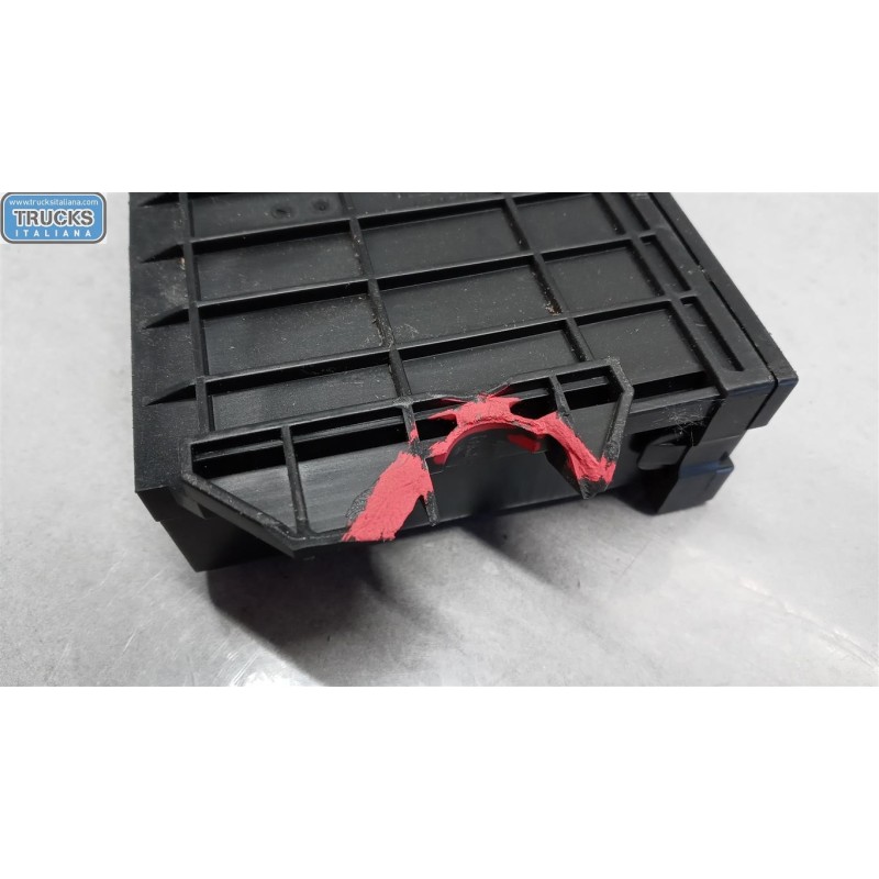 RENAULT truck CENTRALINE VARIE B RENAULT truck T 2014> usato