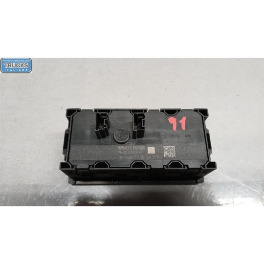INTERRUTTORI E PULSANTI ABITACOLO RENAULT truck T 2014> usato