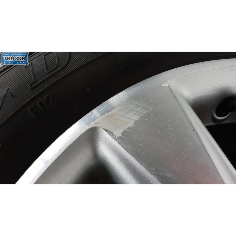 VOLKSWAGEN KIT 4 CERCHI IN LEGA VOLKSWAGEN Passat 2005>2010 usato