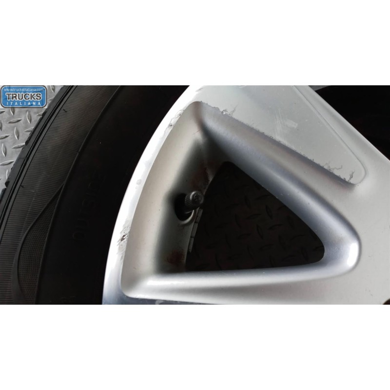 VOLKSWAGEN KIT ALLOY WHEELS  VOLKSWAGEN Passat 2005>2010 used