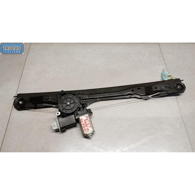 FIAT FRONT LEFT POWERED WINDOWS  FIAT Doblo' 2009>2014 used