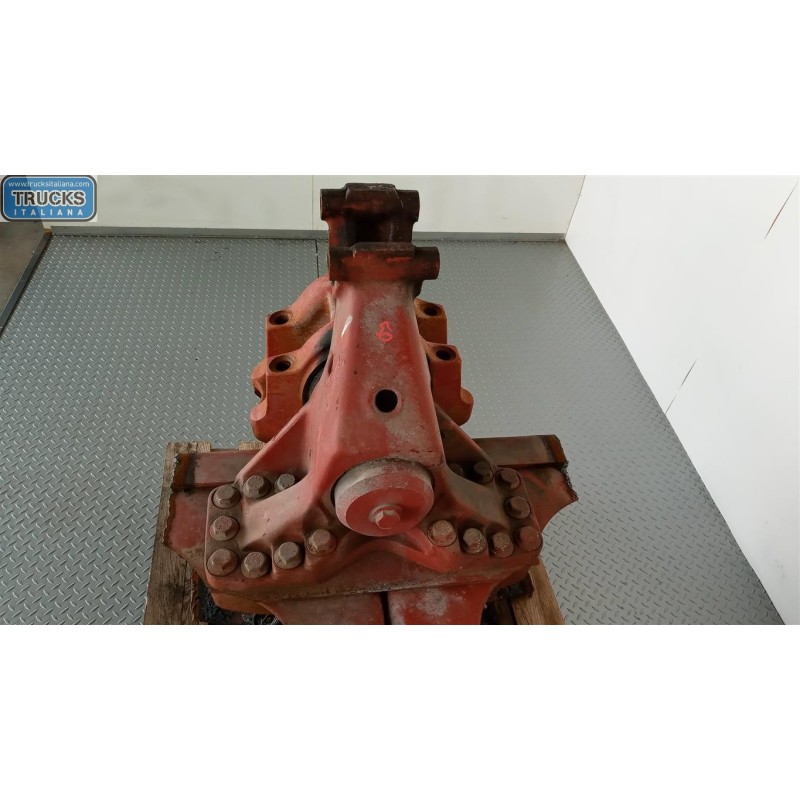 IVECO SUSPENSION SUPPORT IVECO TRAKKER 2005>2013 used