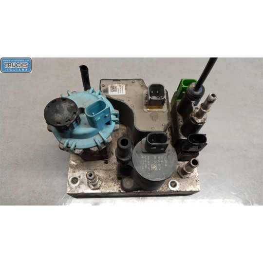 POMPA ADBLUE RENAULT truck T 2014> usato