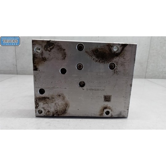 POMPA ADBLUE RENAULT truck T 2014> usato