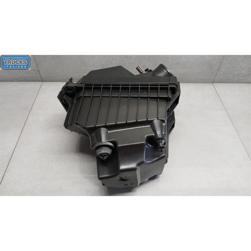 FORD SCATOLA FILTRO FORD Fiesta 2017> usato