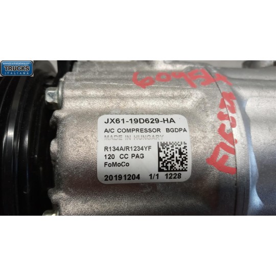 COMPRESSORE ARIA CONDIZIONATA FORD Fiesta 2017> usato