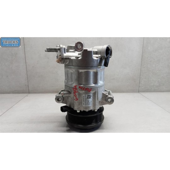 AIR CONDITIONER COMPRESSOR FORD Fiesta 2017> used