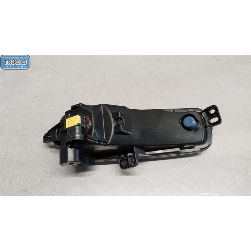 FORD LEFT FOG LIGHT LAMP FORD Fiesta 2017> used