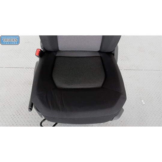 FRONT SEATS VOLKSWAGEN van Crafter 2017> used