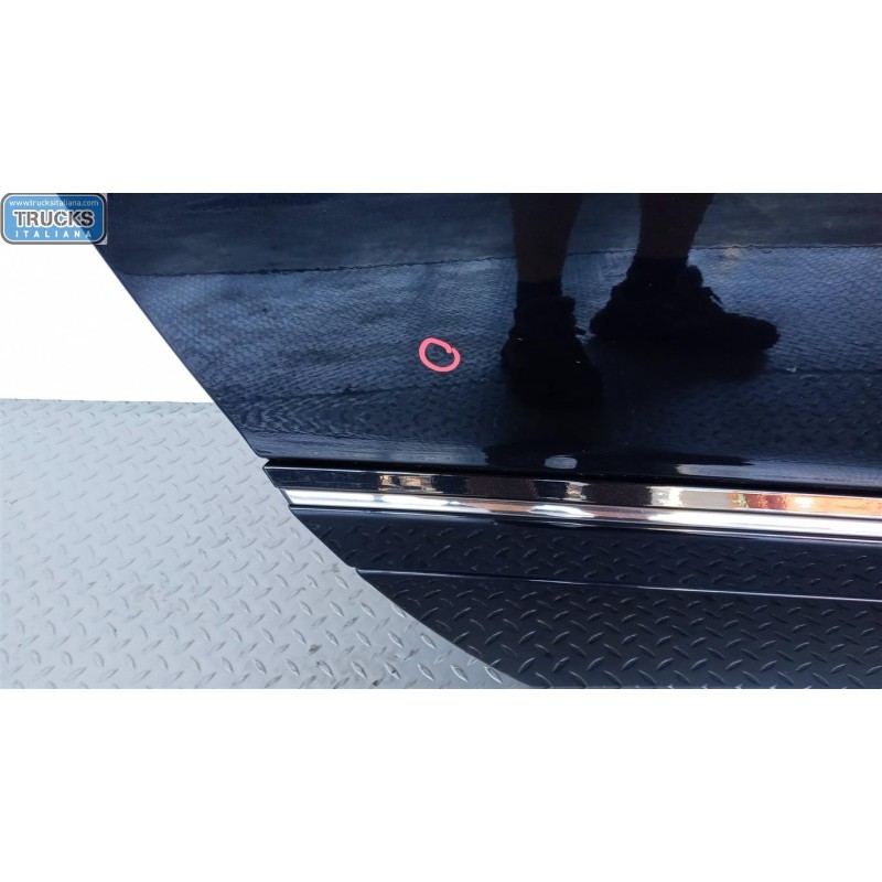 MERCEDES-BENZ PORTA POSTERIORE DESTRA MERCEDES-BENZ Classe B (W245) 2005>2008 usato