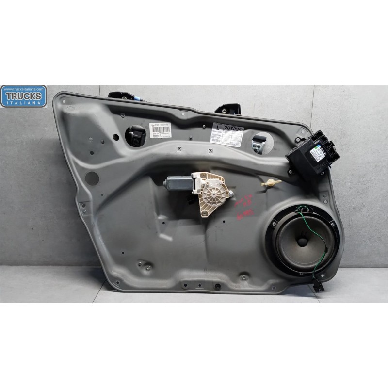 MERCEDES-BENZ ALZA VETRI ANTERIORI SINISTRO MERCEDES-BENZ Classe B (W245) 2005>2008 usato