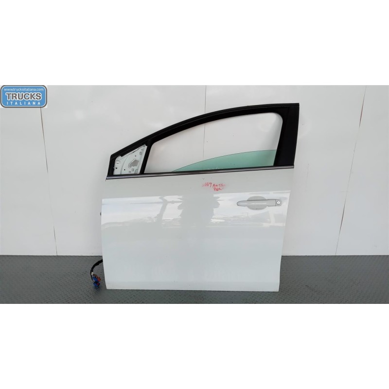 FIAT PORTA ANTERIORE SINISTRA FIAT Bravo 2007>2014 usato