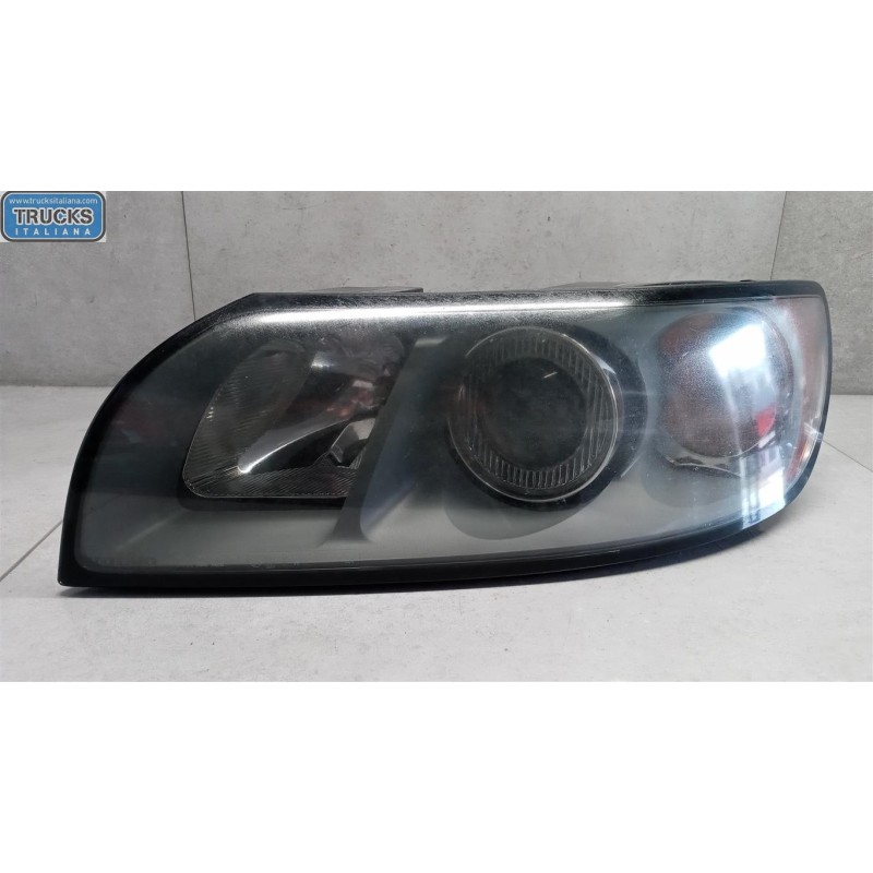 VOLVO FRONT LEFT FLASHLIGHT  VOLVO V50 used